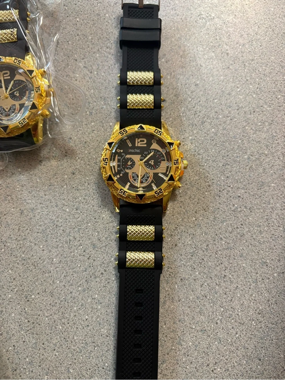 NEW-stunning, masculine Men's Black and Gold Sport Chronograph Watch